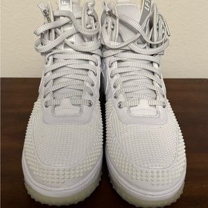 Used Nike Air Force 1’s Duckboot size 14